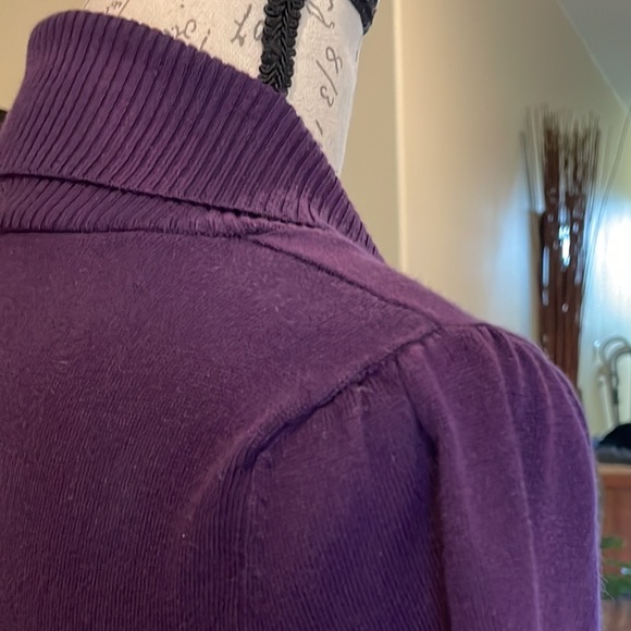 Take Out Cardigan - Picture 5 of 11